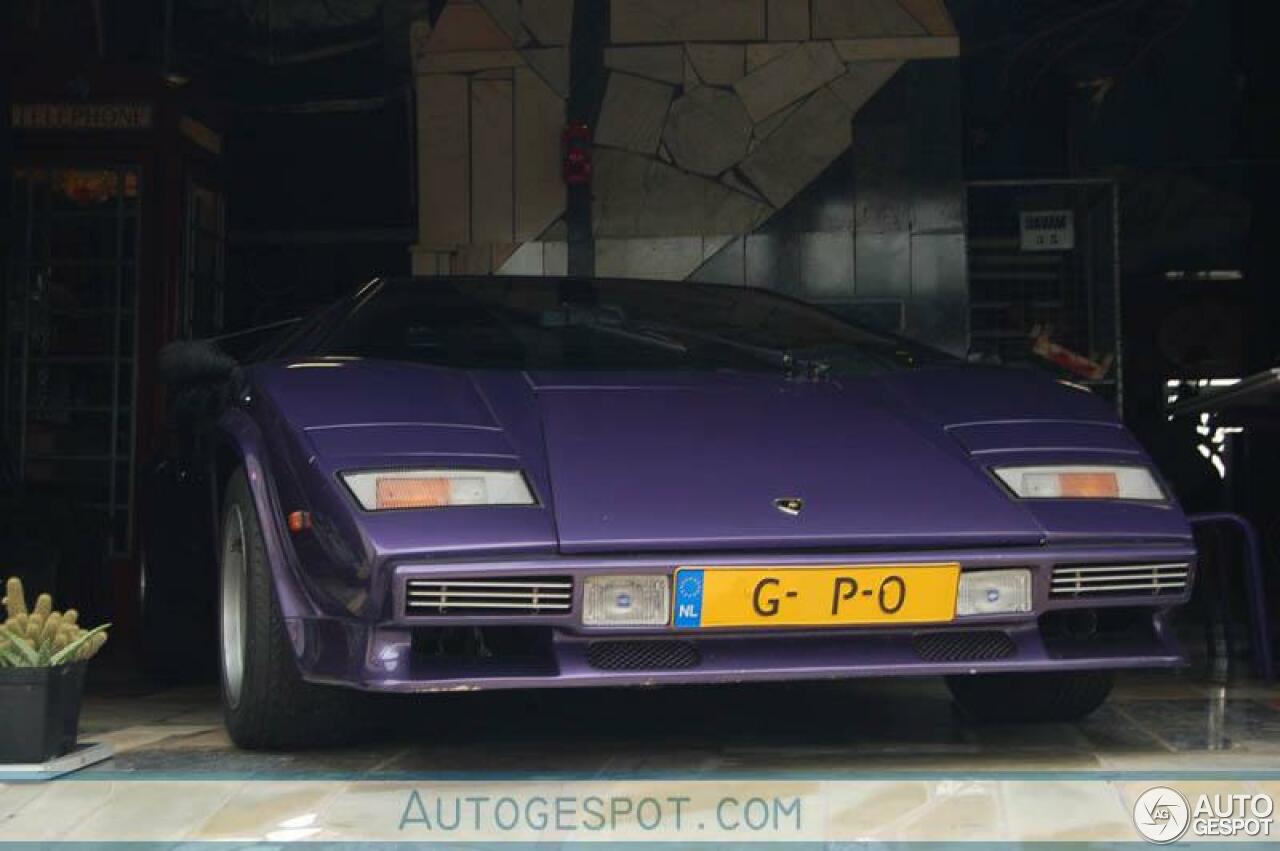 Lamborghini Countach LP500 S