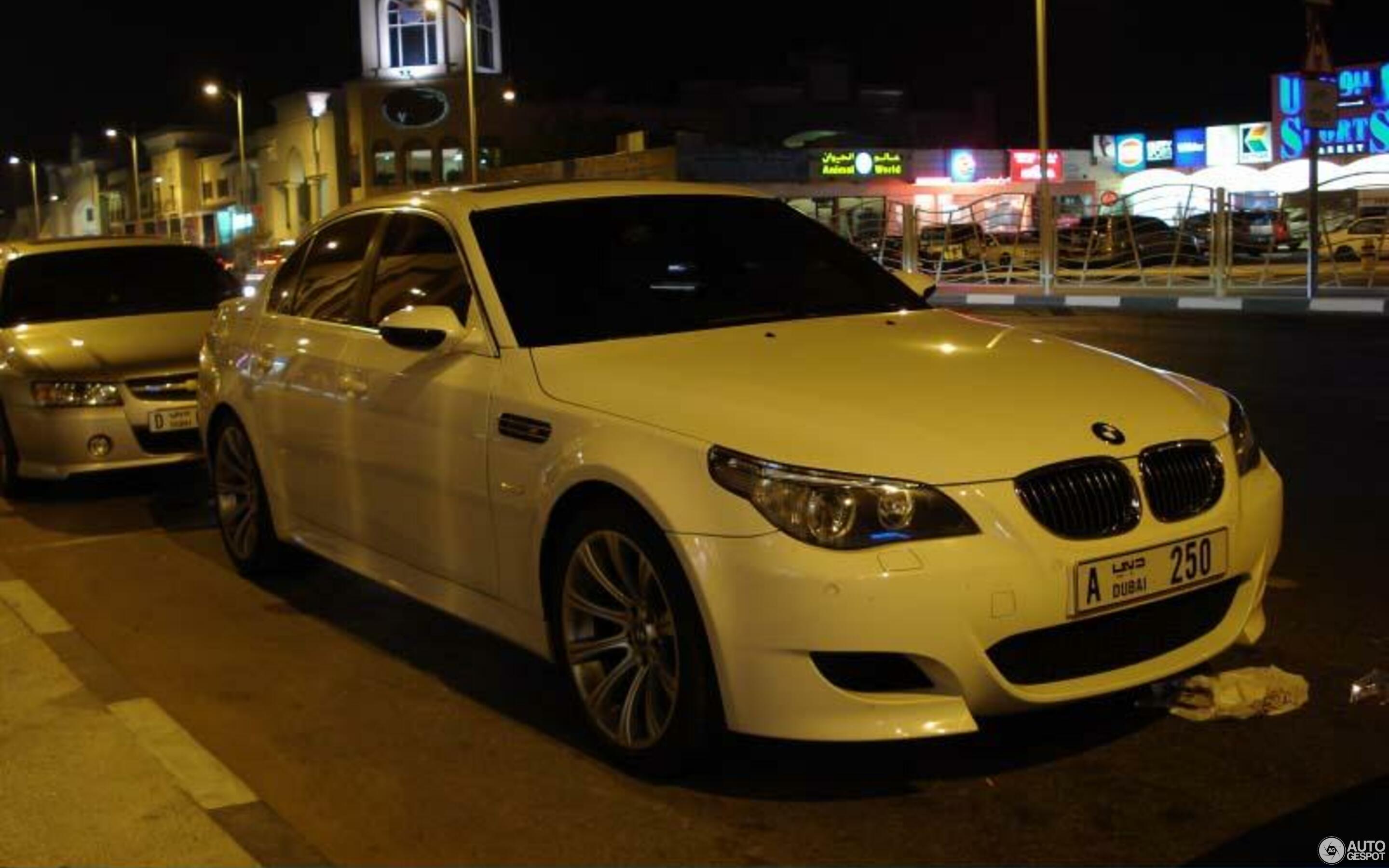 BMW M5 E60 2005