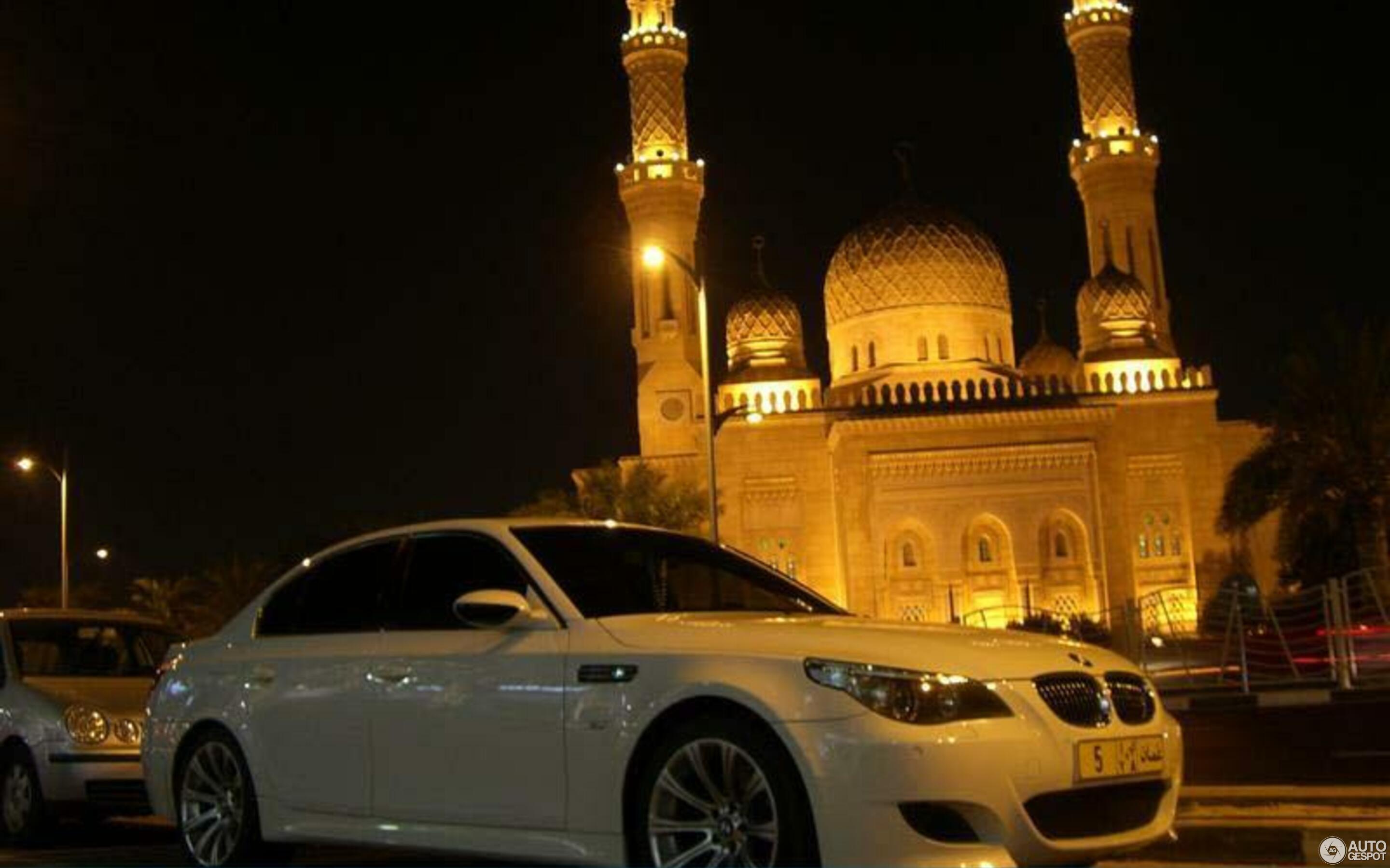 BMW M5 E60 2005