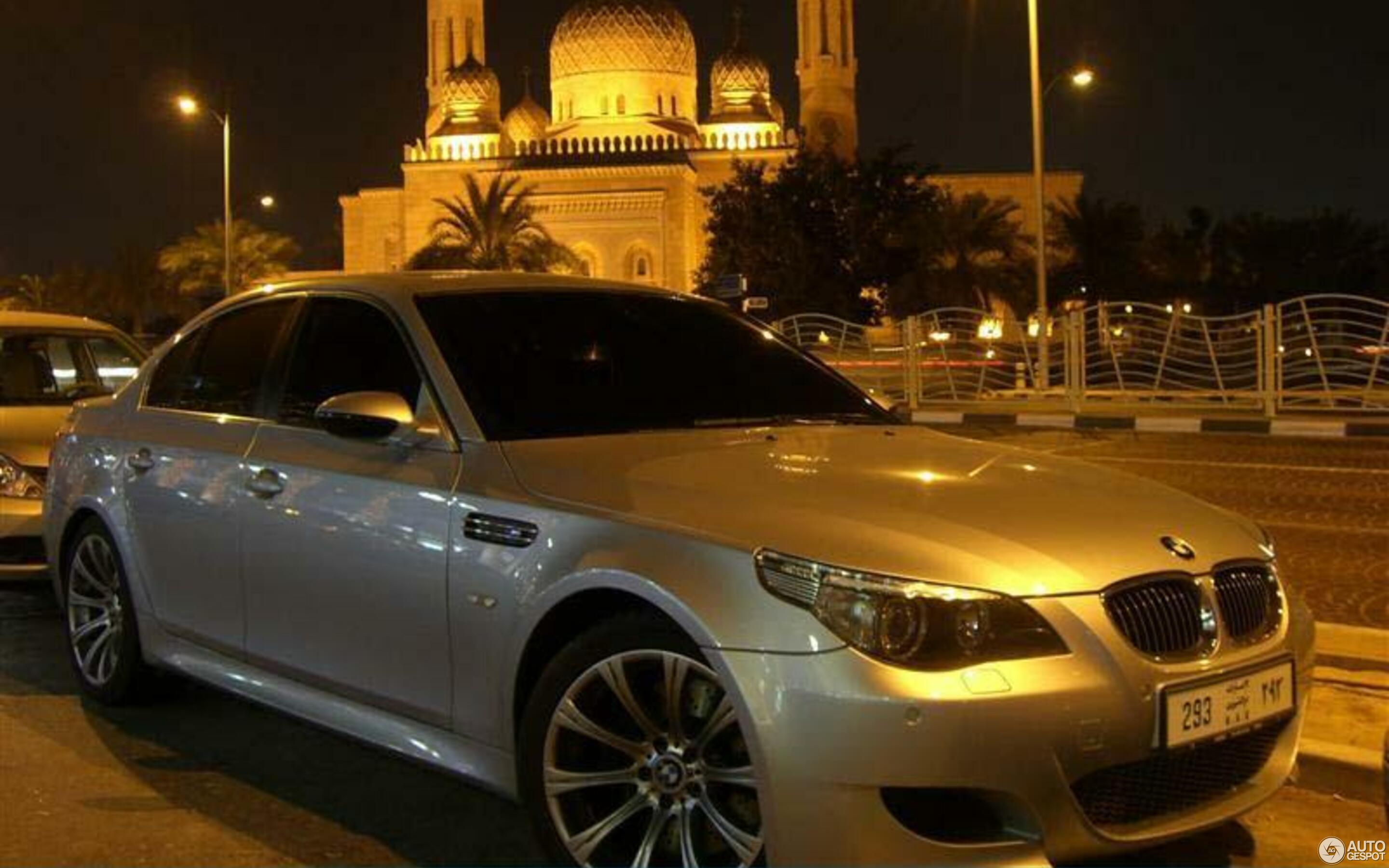 BMW M5 E60 2005