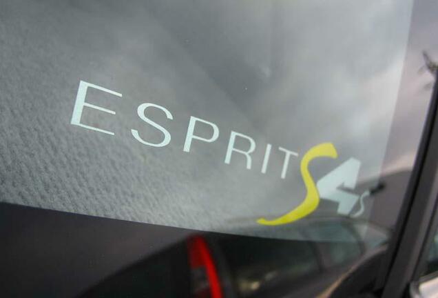Lotus Esprit S4S