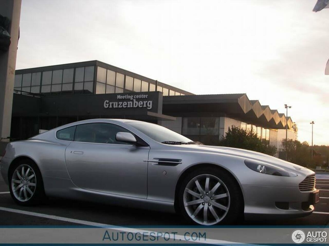 Aston Martin DB9