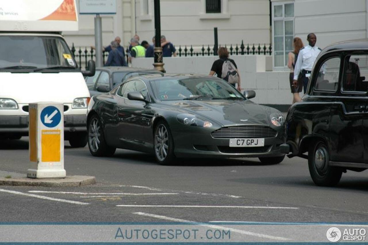 Aston Martin DB9