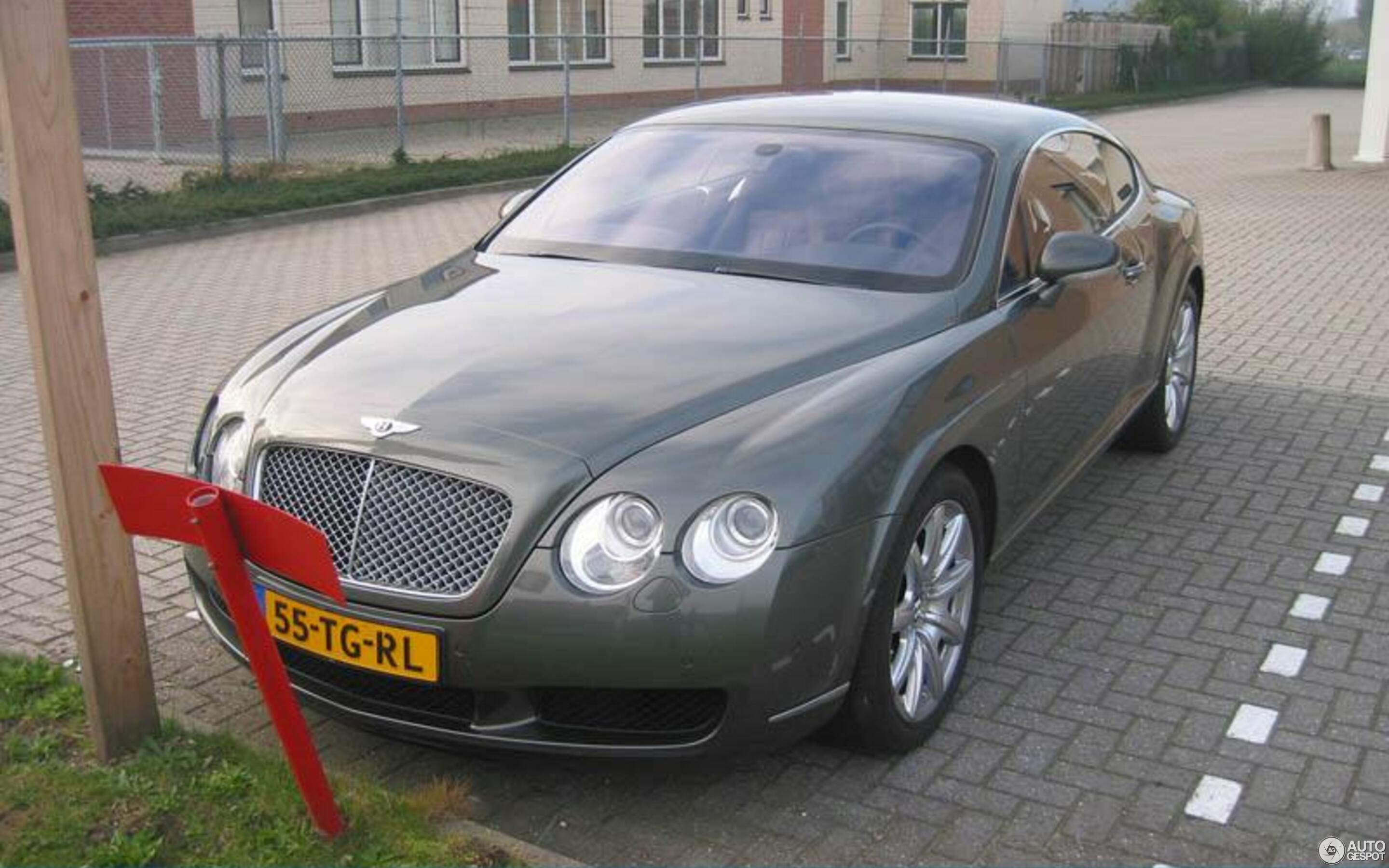 Bentley Continental GT