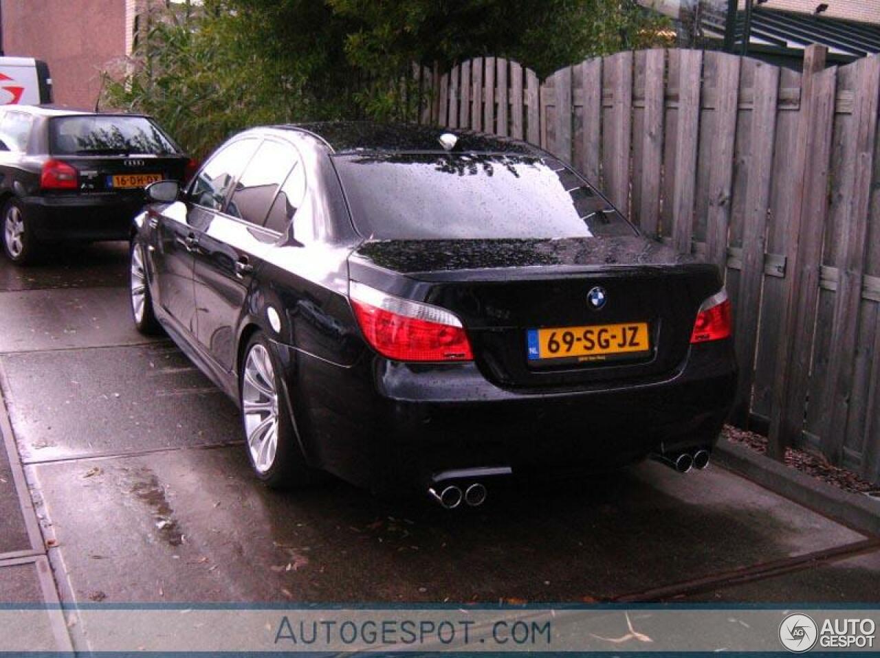 BMW M5 E60 2005