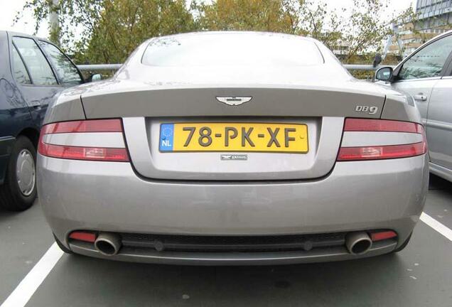 Aston Martin DB9