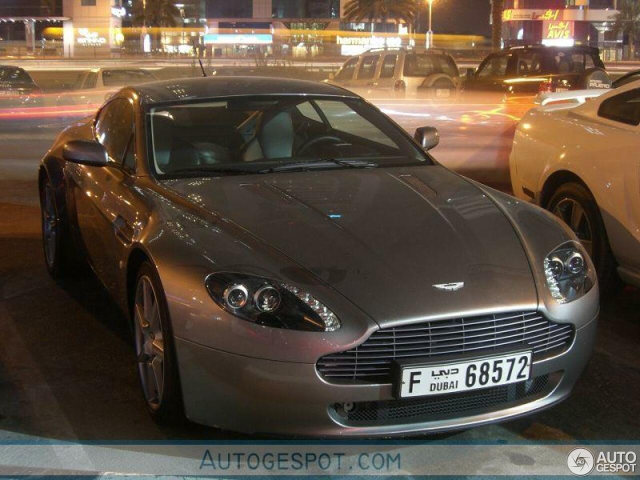 Aston Martin V8 Vantage