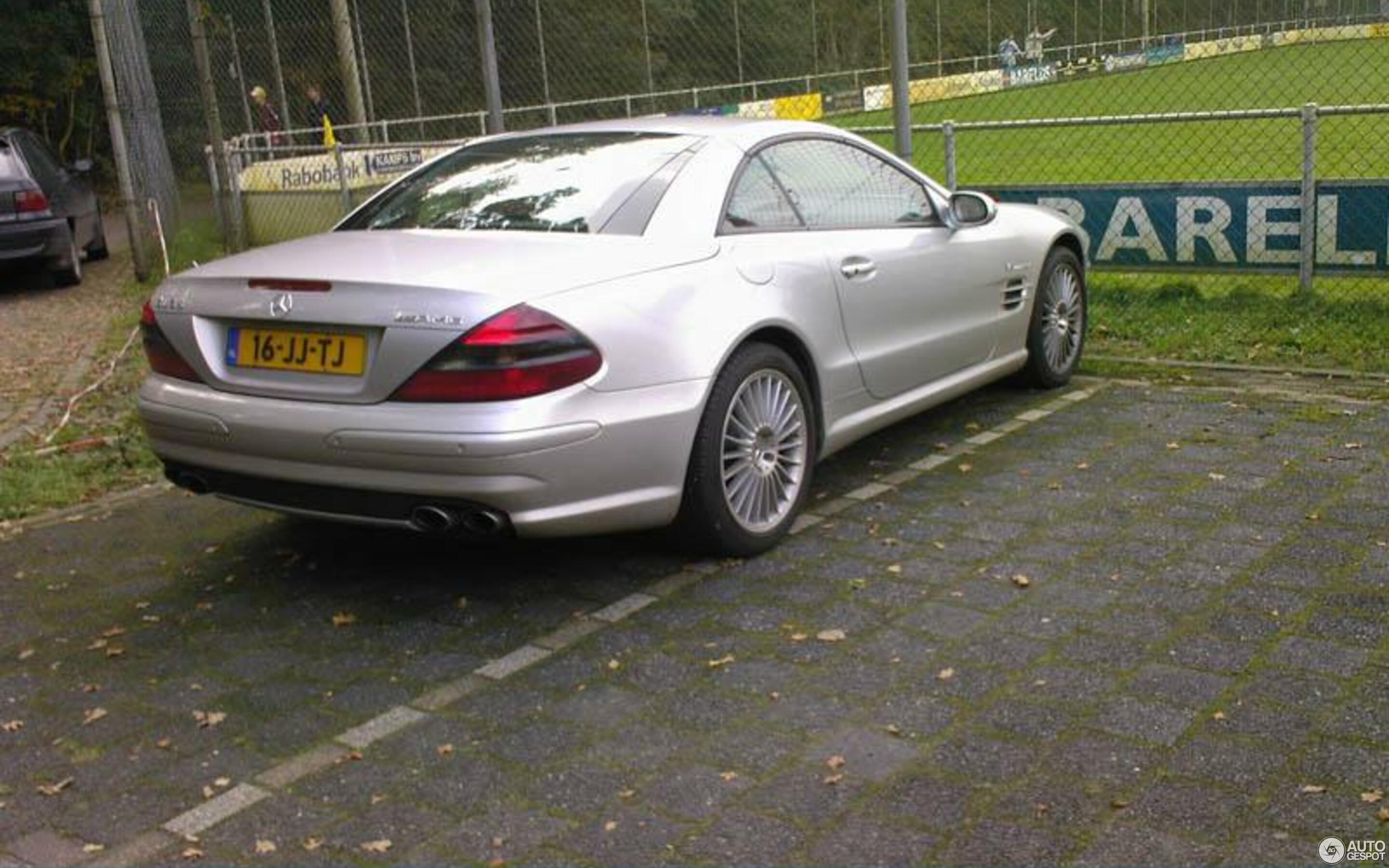 Mercedes-Benz SL 55 AMG R230