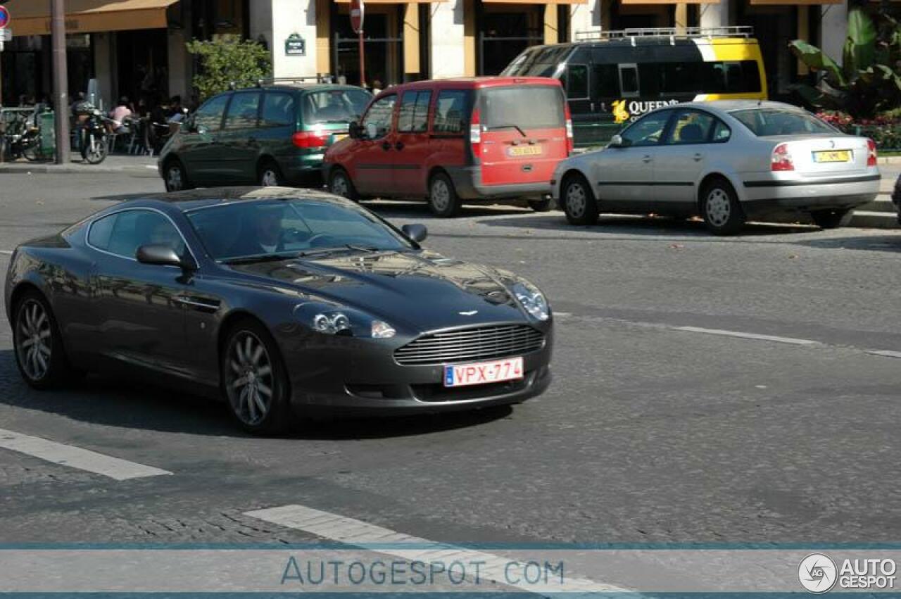 Aston Martin DB9