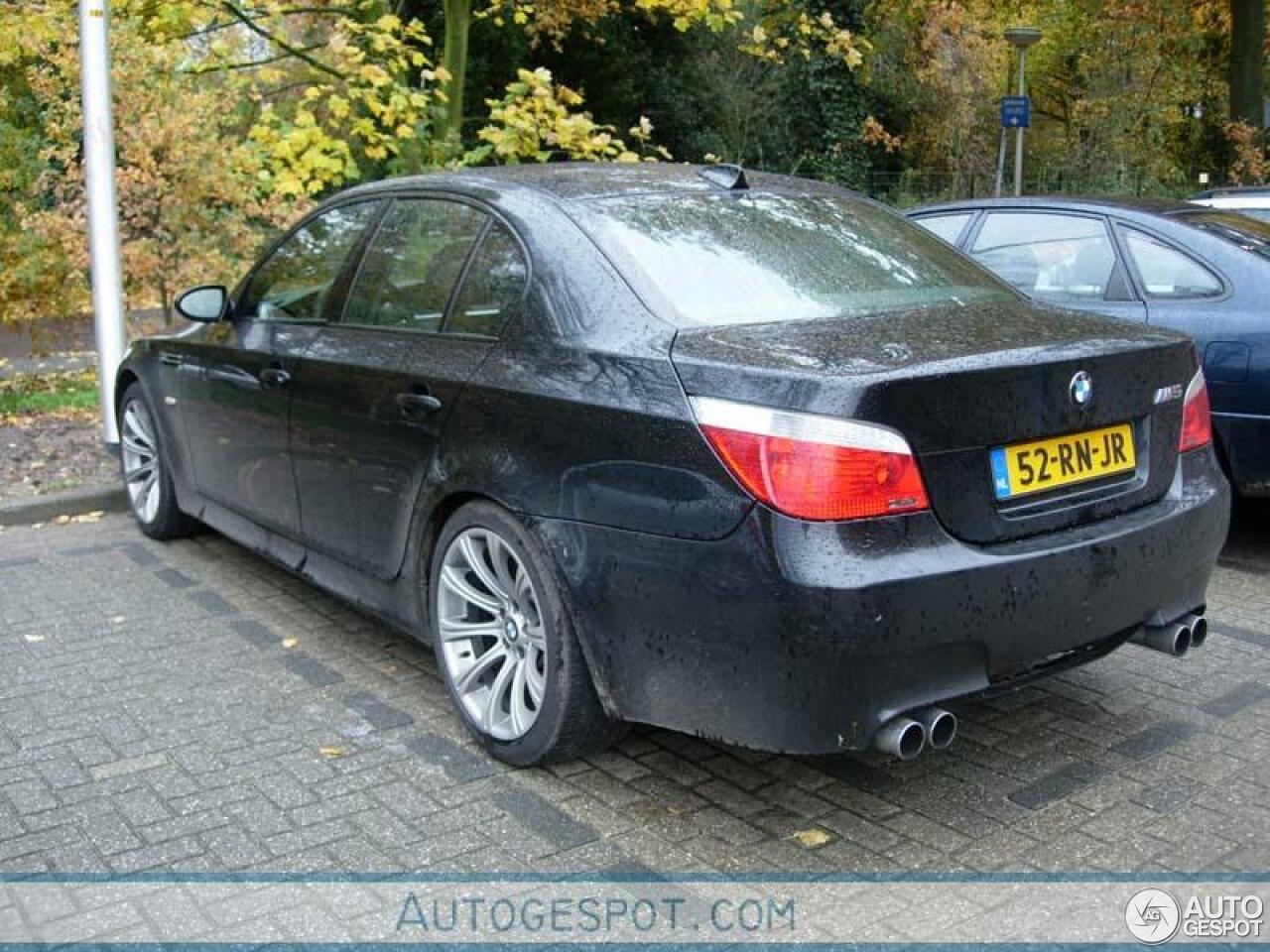 BMW M5 E60 2005