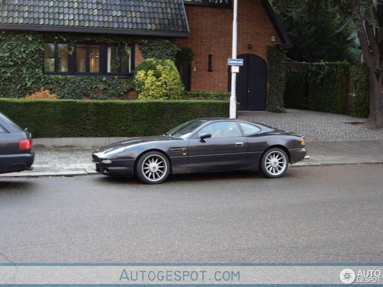 Aston Martin DB7