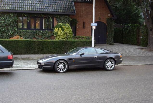 Aston Martin DB7