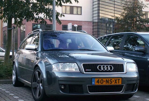 Audi RS6 Avant C5