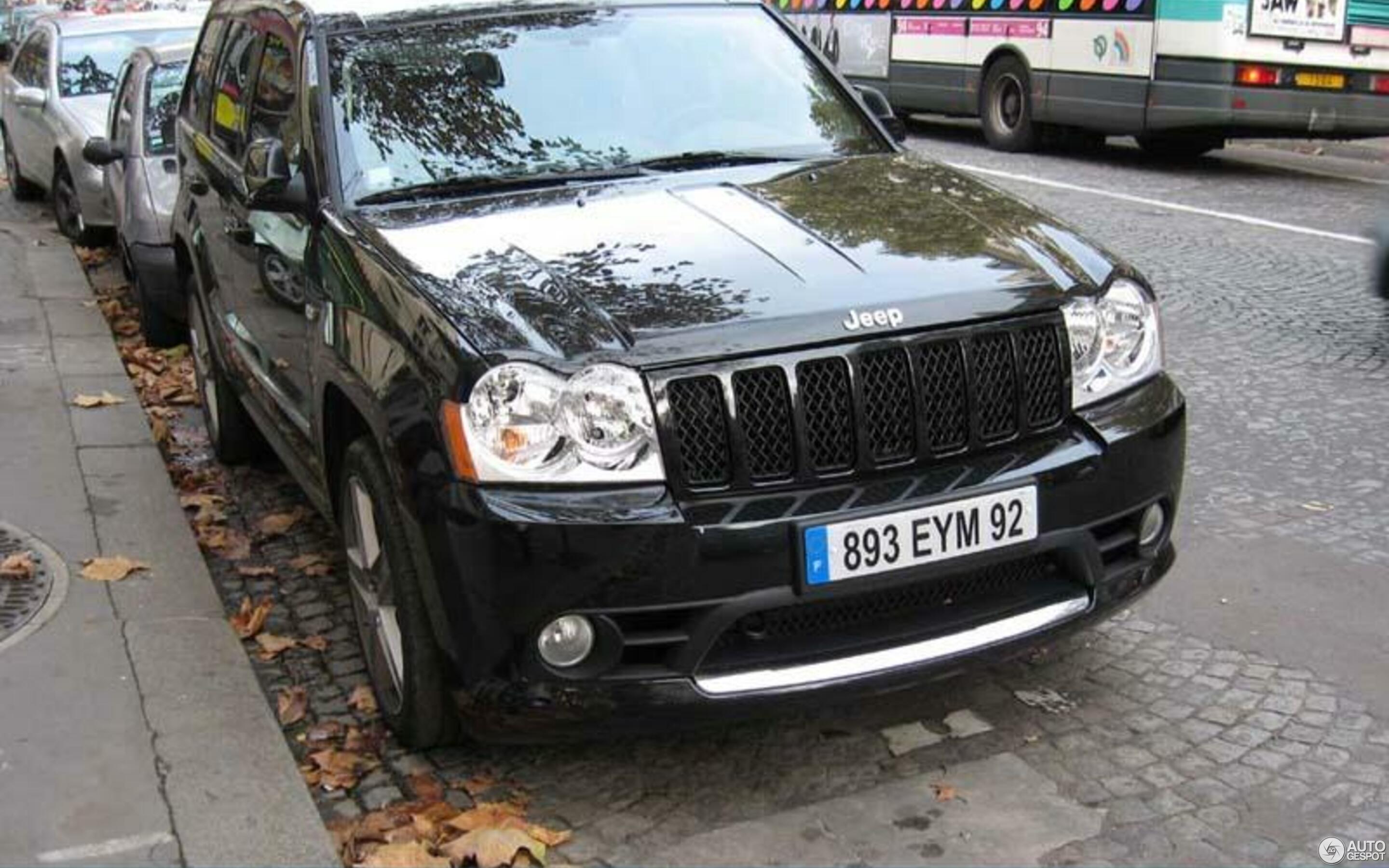 Jeep Grand Cherokee SRT-8 2005