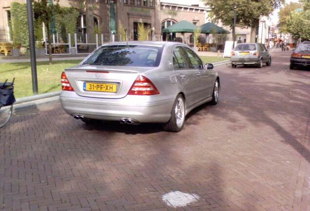 Mercedes-Benz C 55 AMG