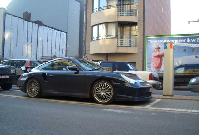 Porsche 996 GT2