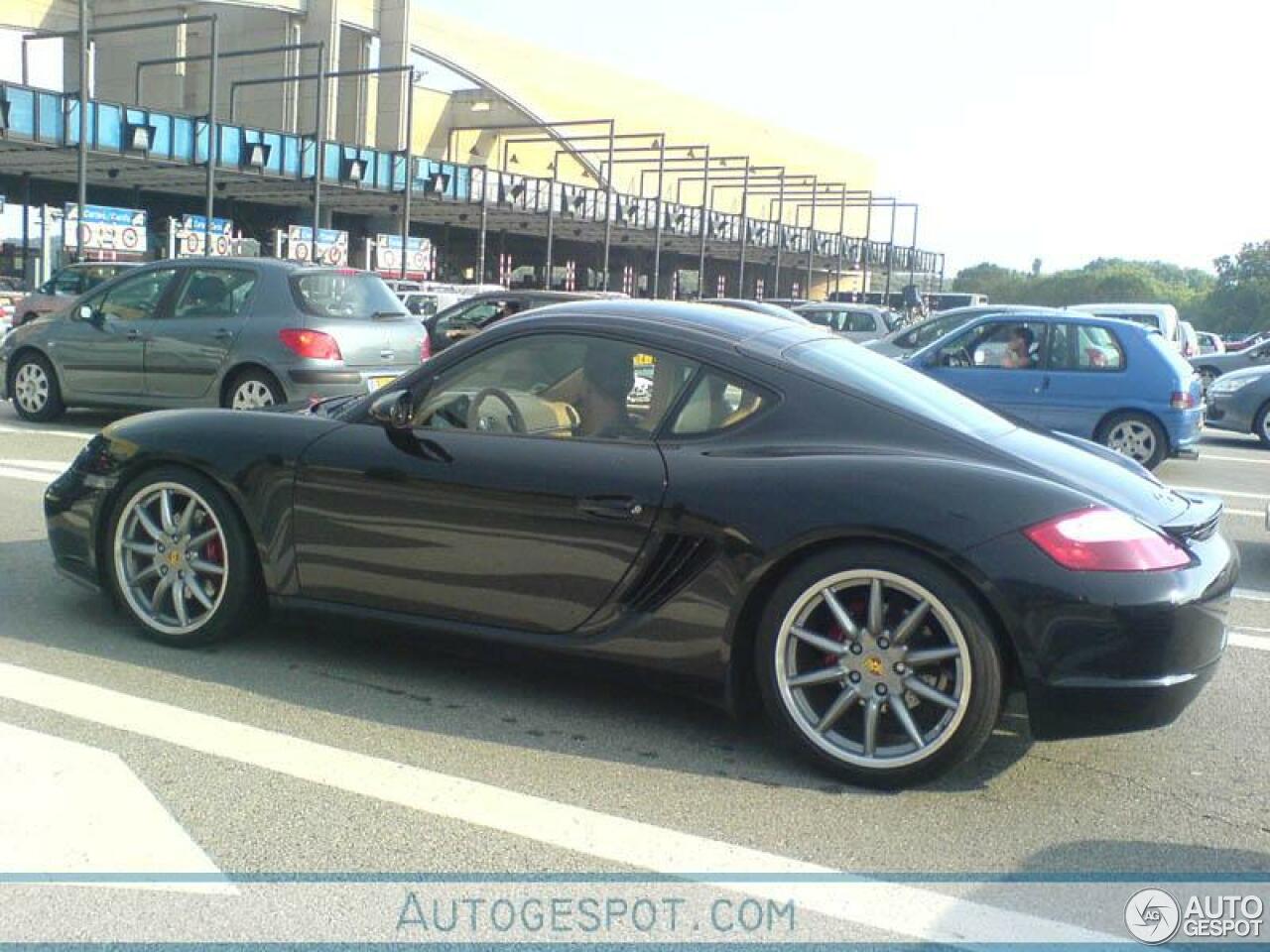 Porsche 987 Cayman S