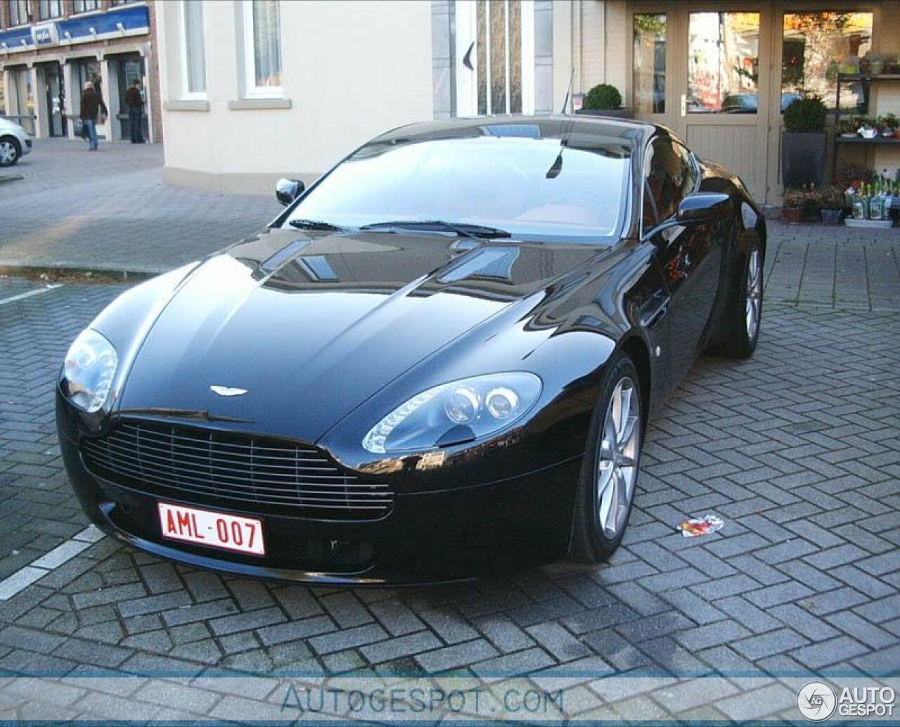 Aston Martin V8 Vantage