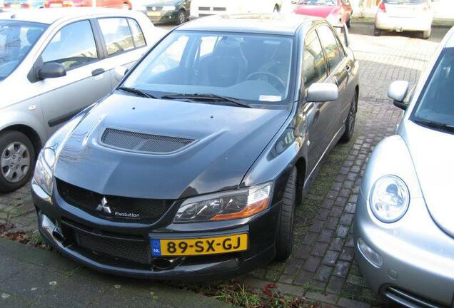 Mitsubishi Lancer Evolution IX