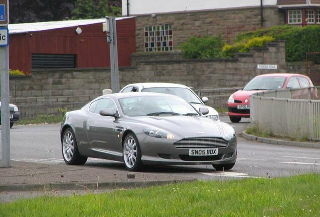 Aston Martin DB9