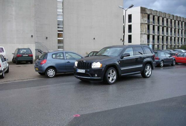 Jeep Grand Cherokee SRT-8 2005