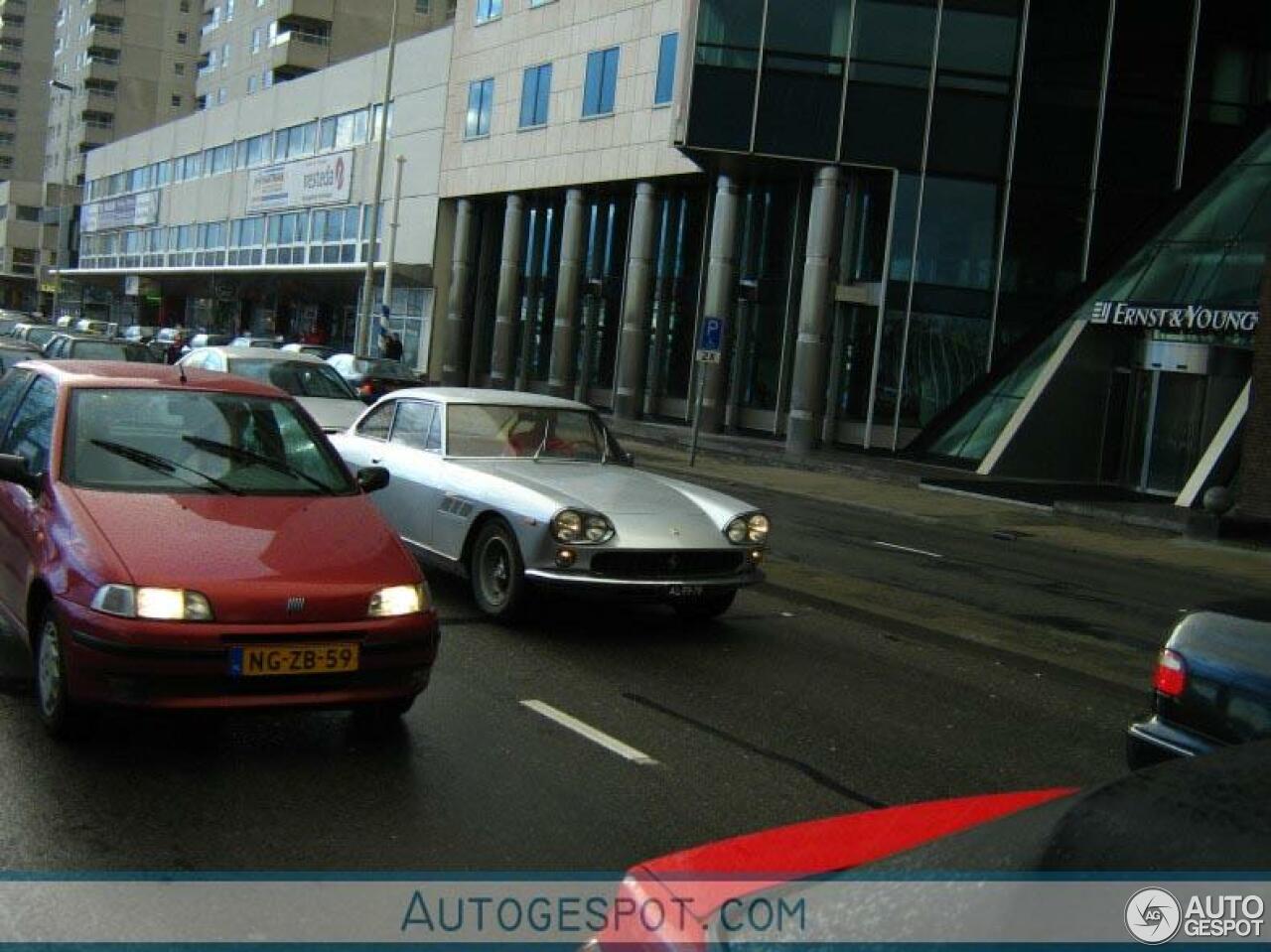 Ferrari 330 GT 2+2 Series I