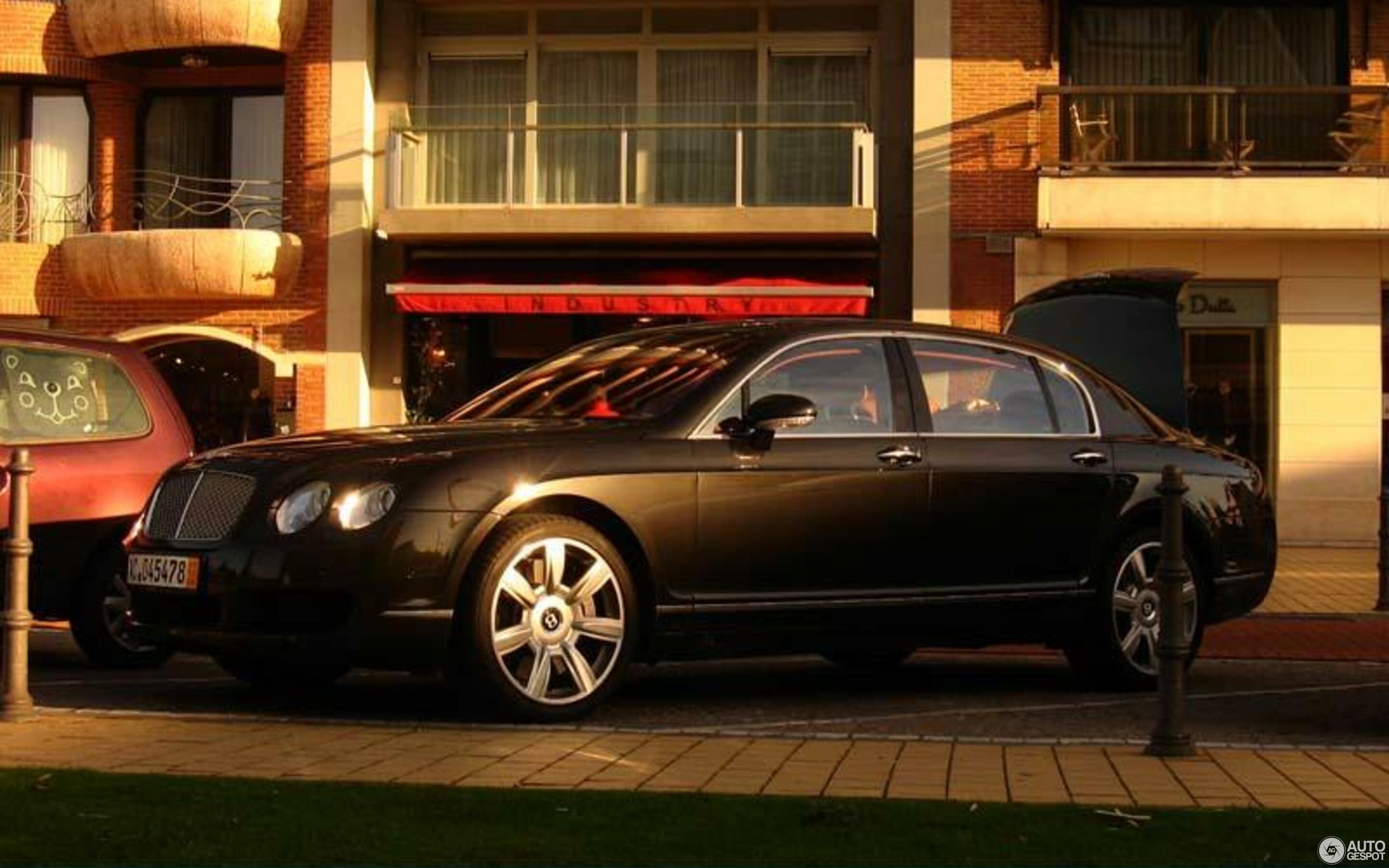 Bentley Continental Flying Spur