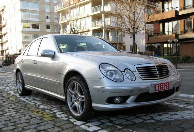 Mercedes-Benz E 55 AMG