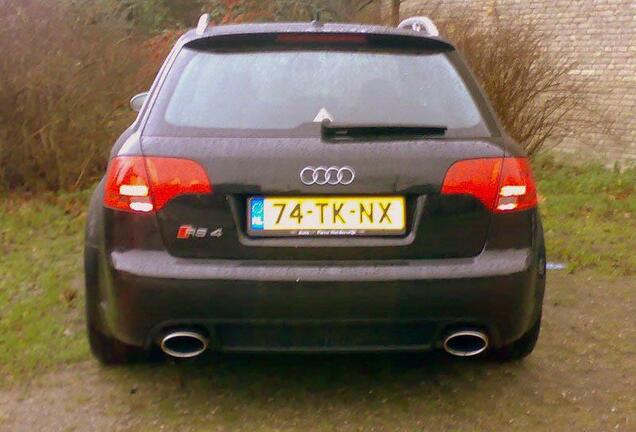 Audi RS4 Avant B7