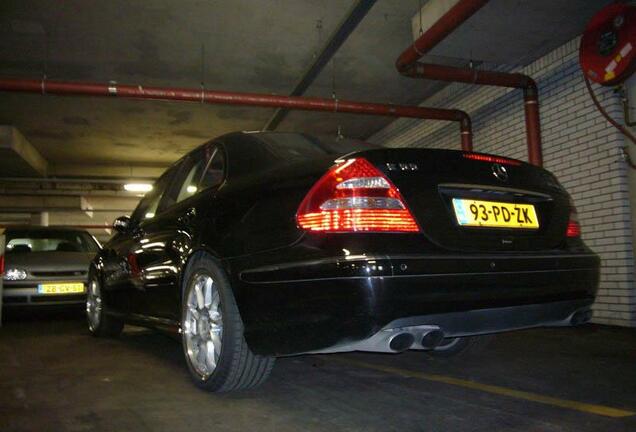 Mercedes-Benz E 55 AMG