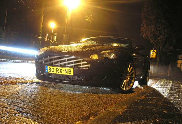 Aston Martin DB9