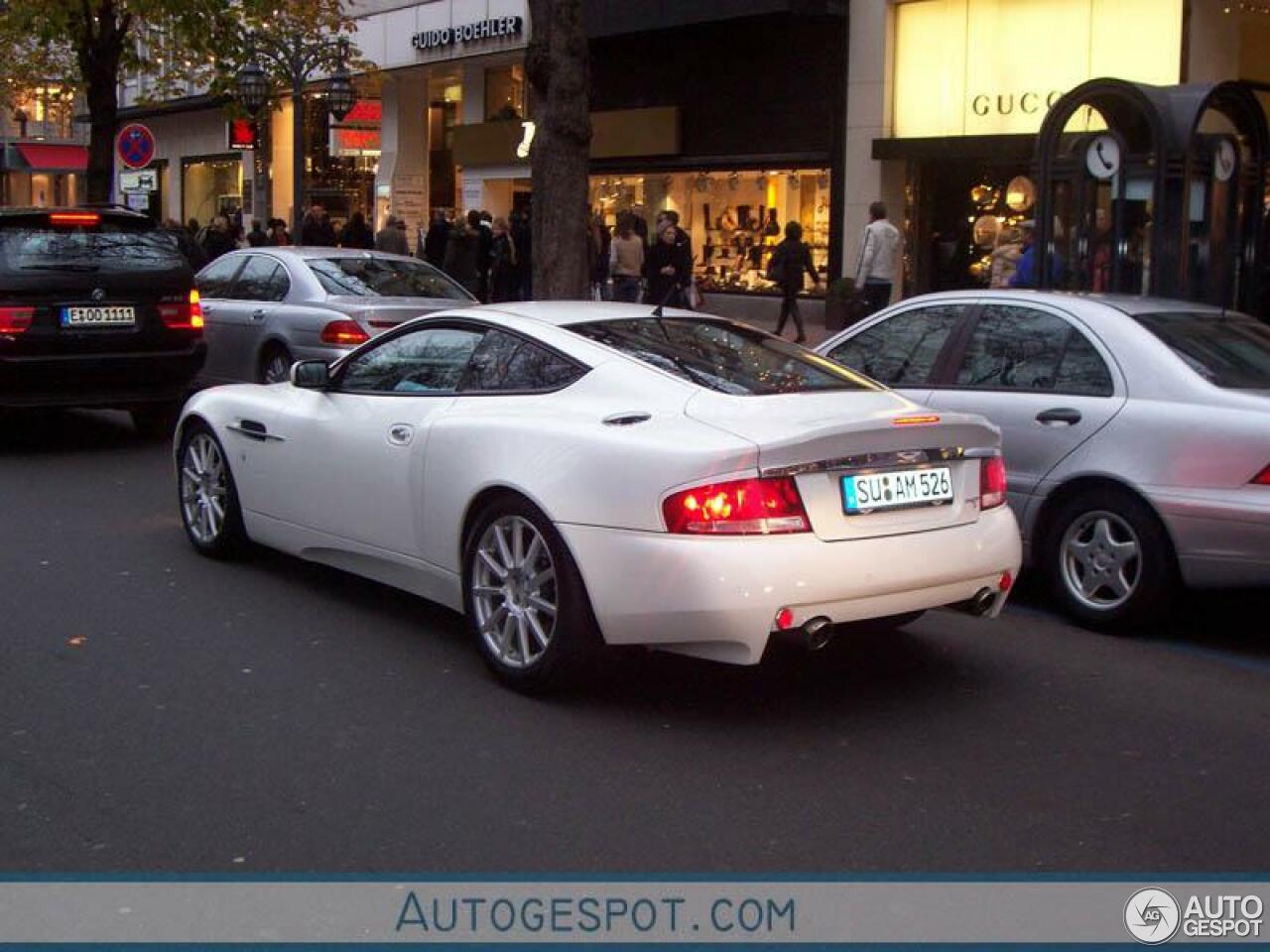 Aston Martin Vanquish S