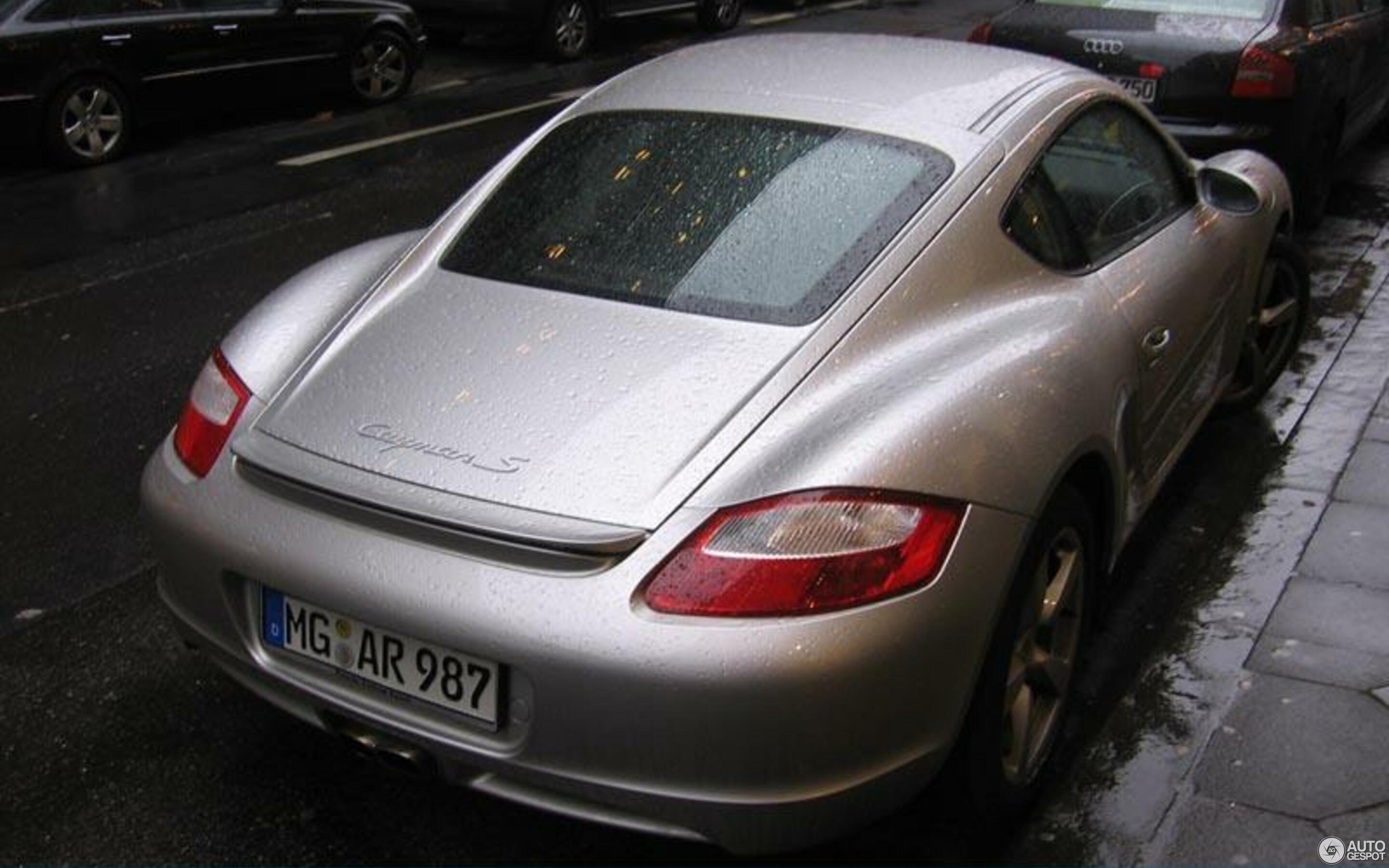 Porsche 987 Cayman S