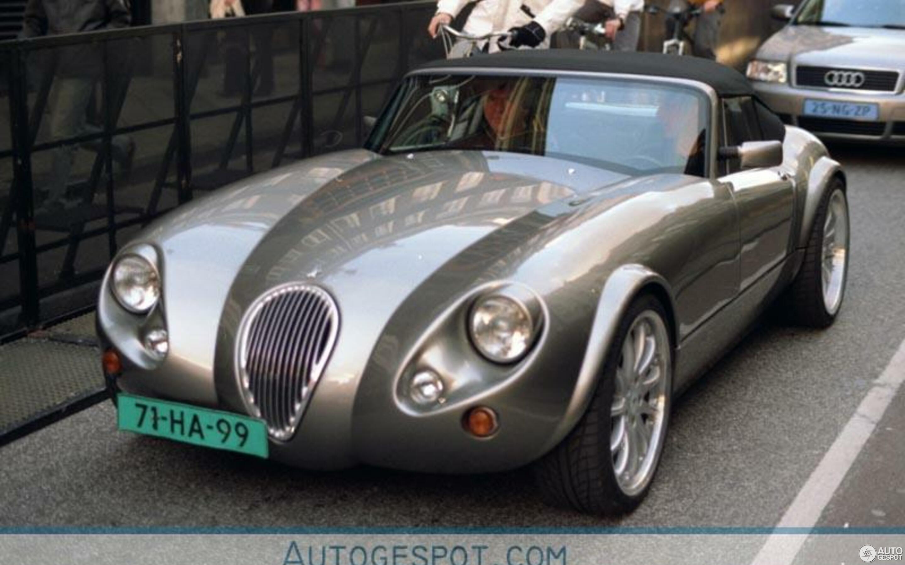 Wiesmann Roadster MF3