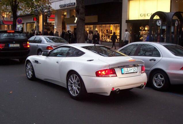 Aston Martin Vanquish S