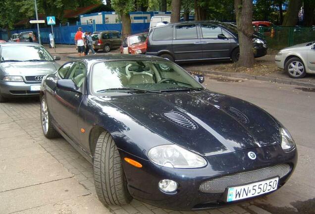 Jaguar XKR 4.2-S