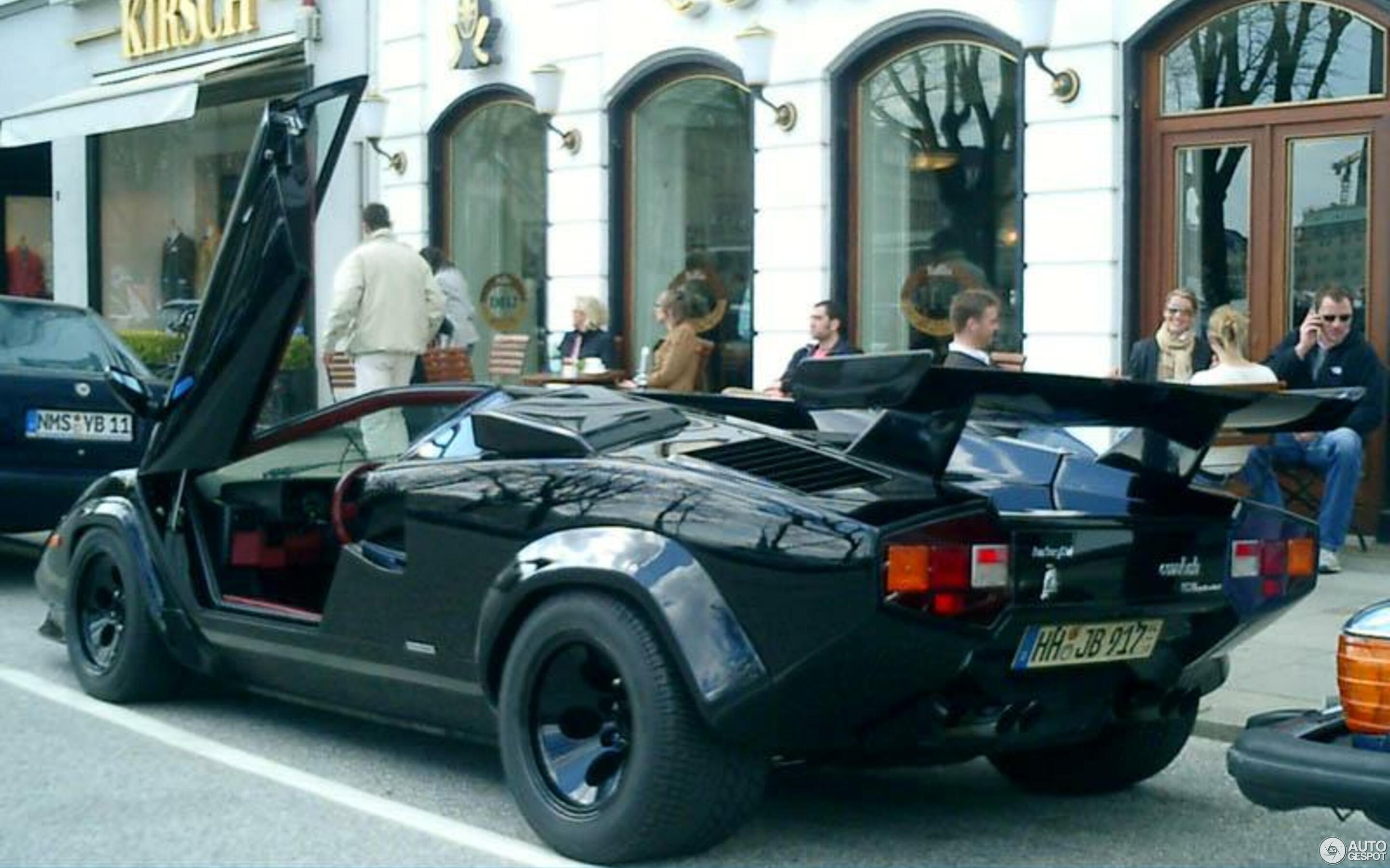 Lamborghini Countach 5000 Quattrovalvole