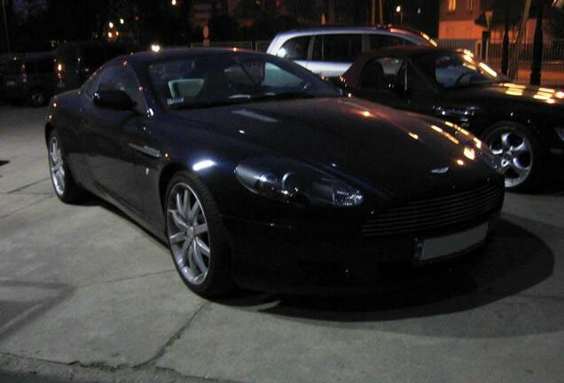 Aston Martin DB9