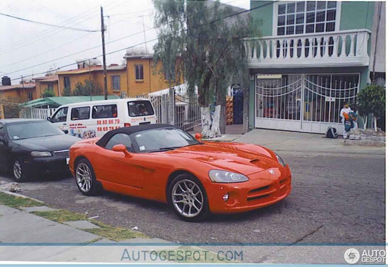 Dodge Viper SRT-10 Roadster 2003