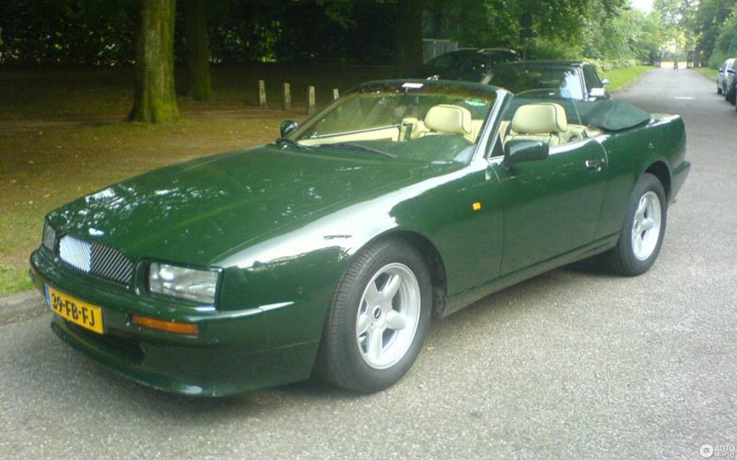 Aston Martin Virage Volante