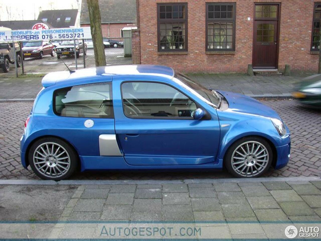 Renault Clio V6 Phase II