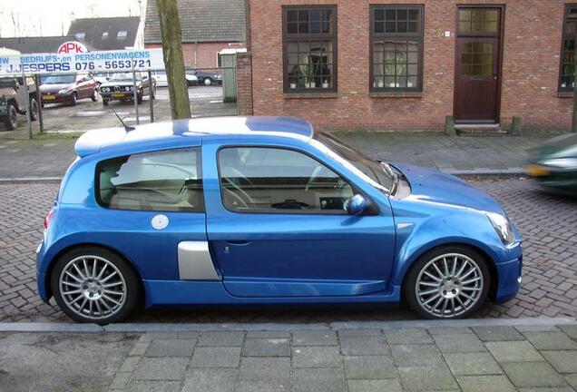 Renault Clio V6 Phase II