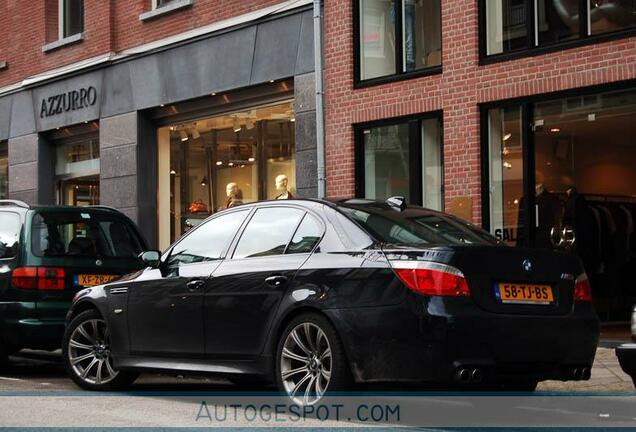 BMW M5 E60 2005