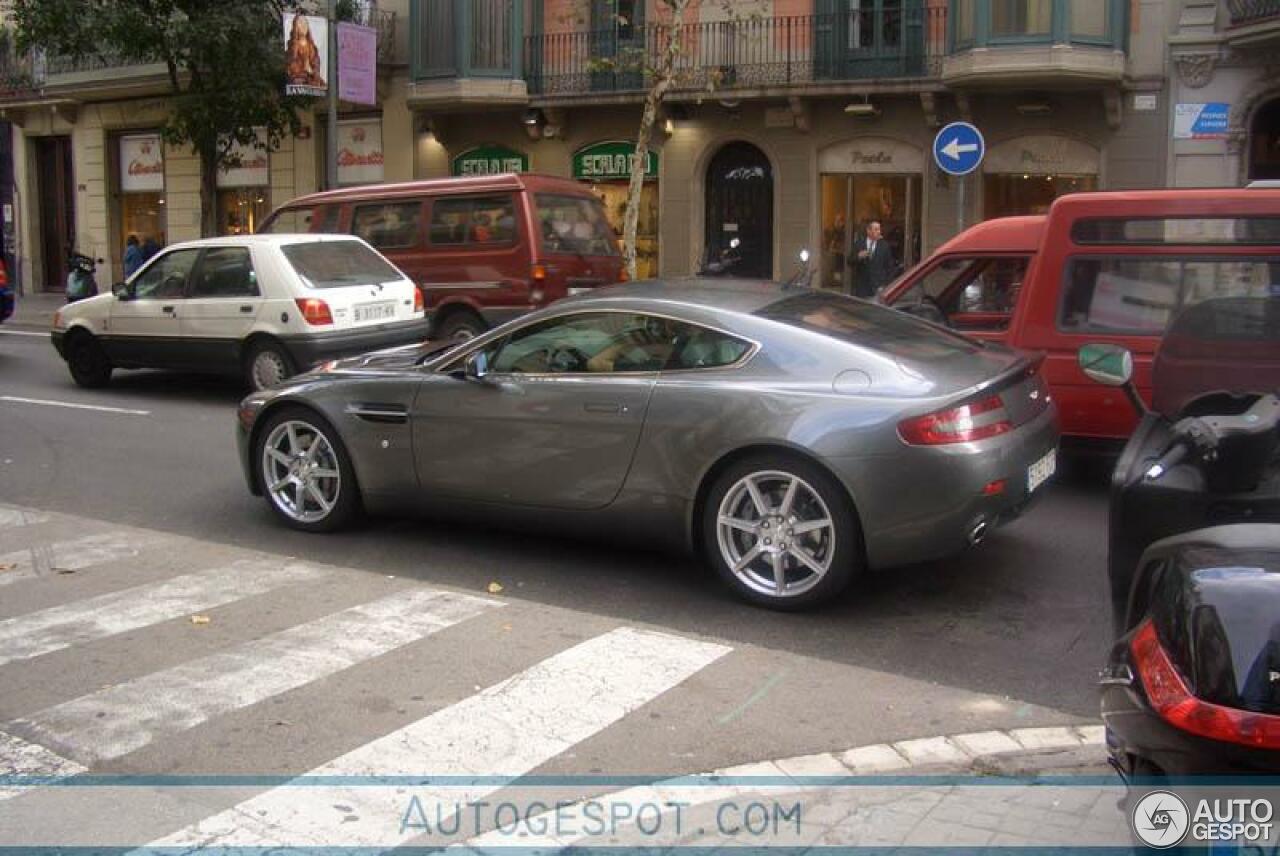 Aston Martin V8 Vantage