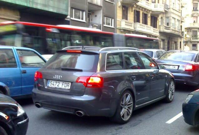 Audi RS4 Avant B7