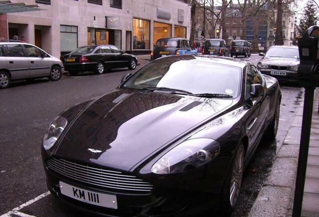 Aston Martin DB9