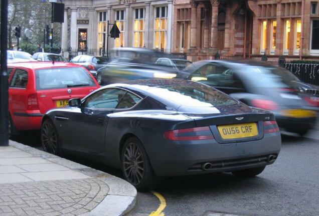 Aston Martin DB9