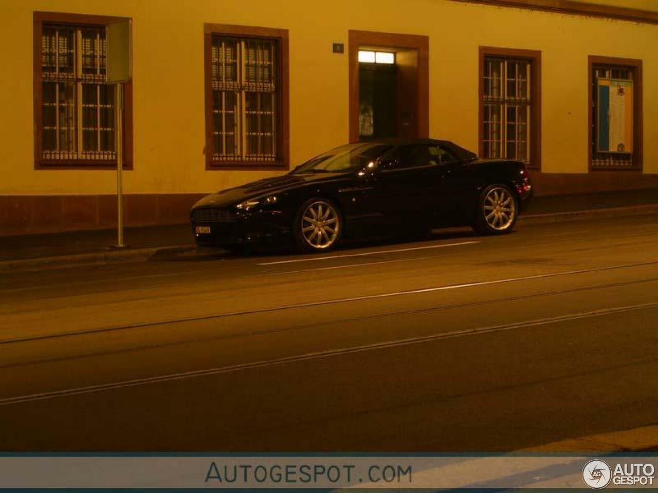 Aston Martin DB9 Volante