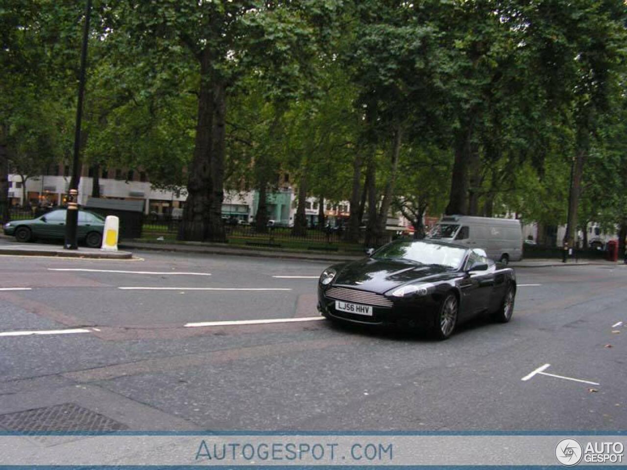 Aston Martin DB9 Volante