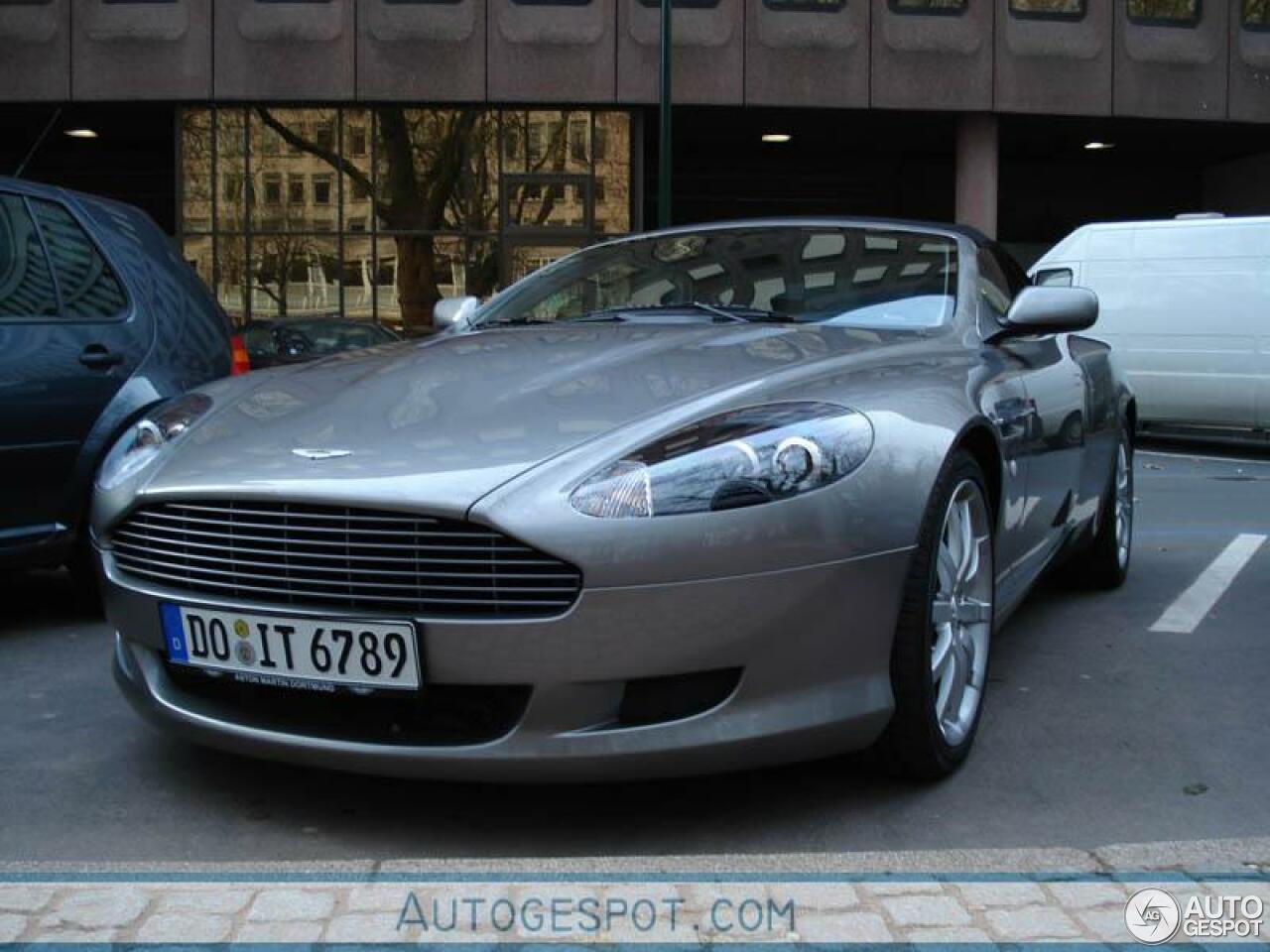 Aston Martin DB9 Volante